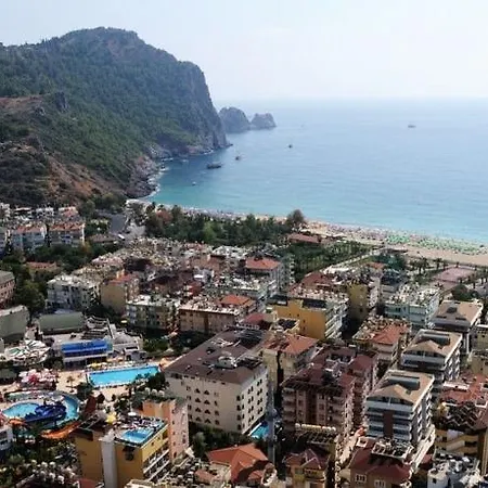 Guzelyali I Apartamento